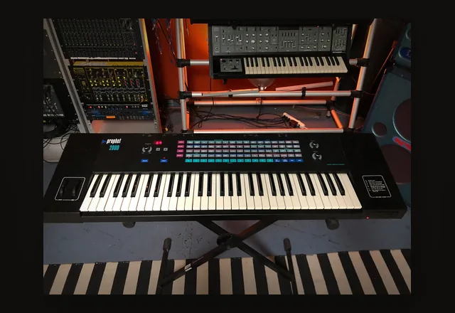 Prophet 2000 / 2002