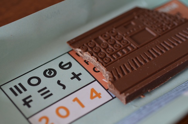 Moog Chocolate Bar 630